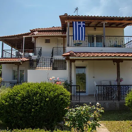 빌라 Villa Yavoros