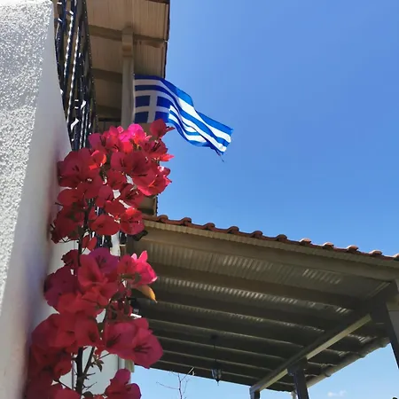 Villa Yavoros Villa